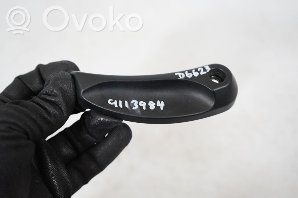 Engine bonnet (hood) release handle (7)