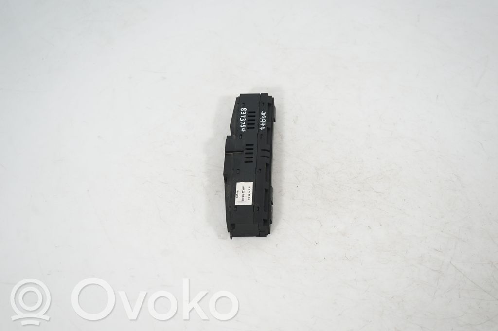 Seat heating switch (4)