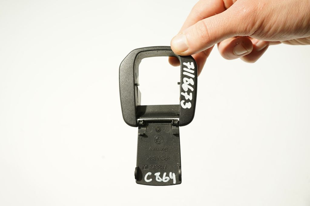 ISOFIX cover (9)