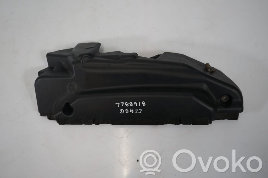 Engine cover (trim) (8)