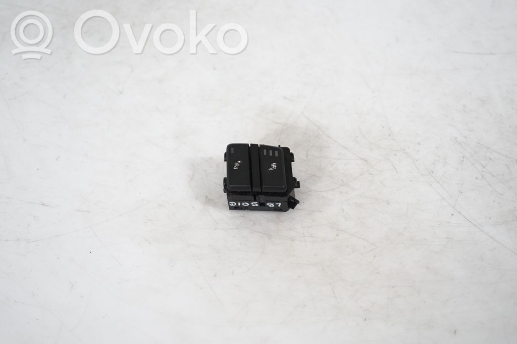 Seat heating switch (4)