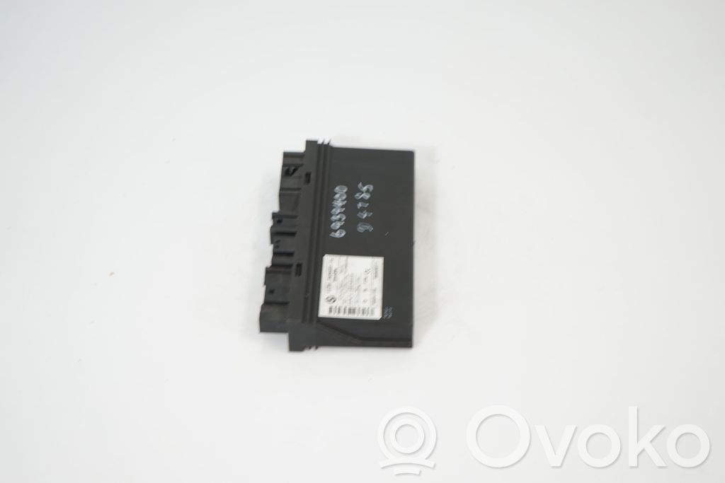 Comfort/convenience module (4)