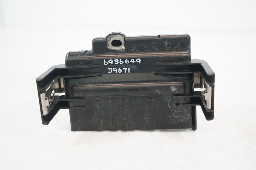 Positive wiring loom (9)