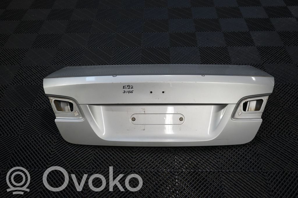 Tailgate/trunk/boot lid