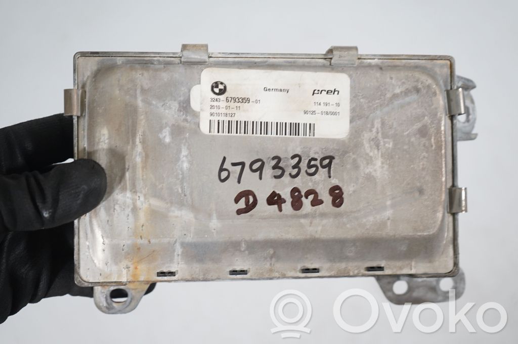 Steering rack control module (8)