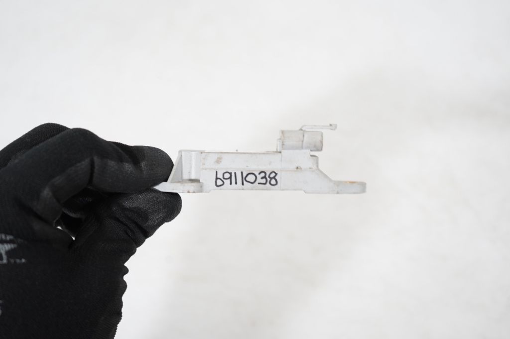 Airbag deployment crash/impact sensor (8)