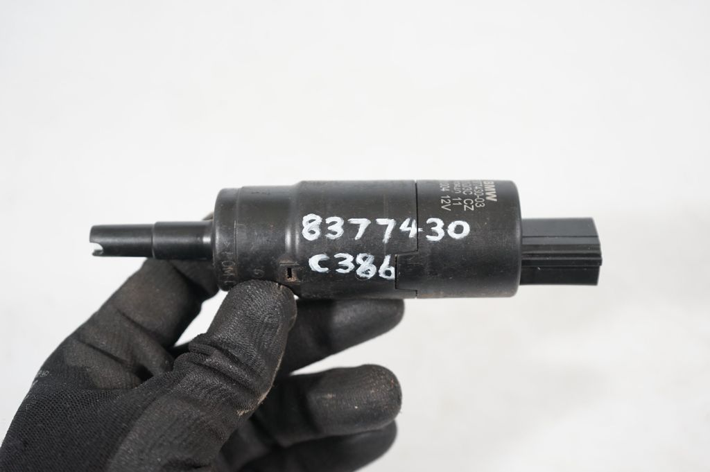 Headlight washer pump (7)