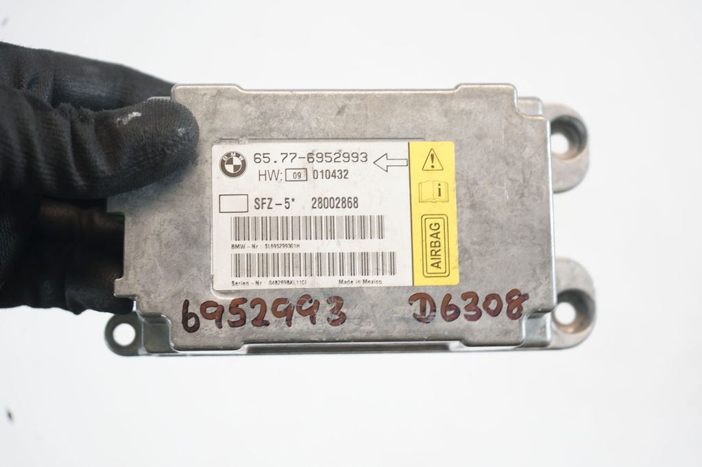 Airbag control unit/module (7)