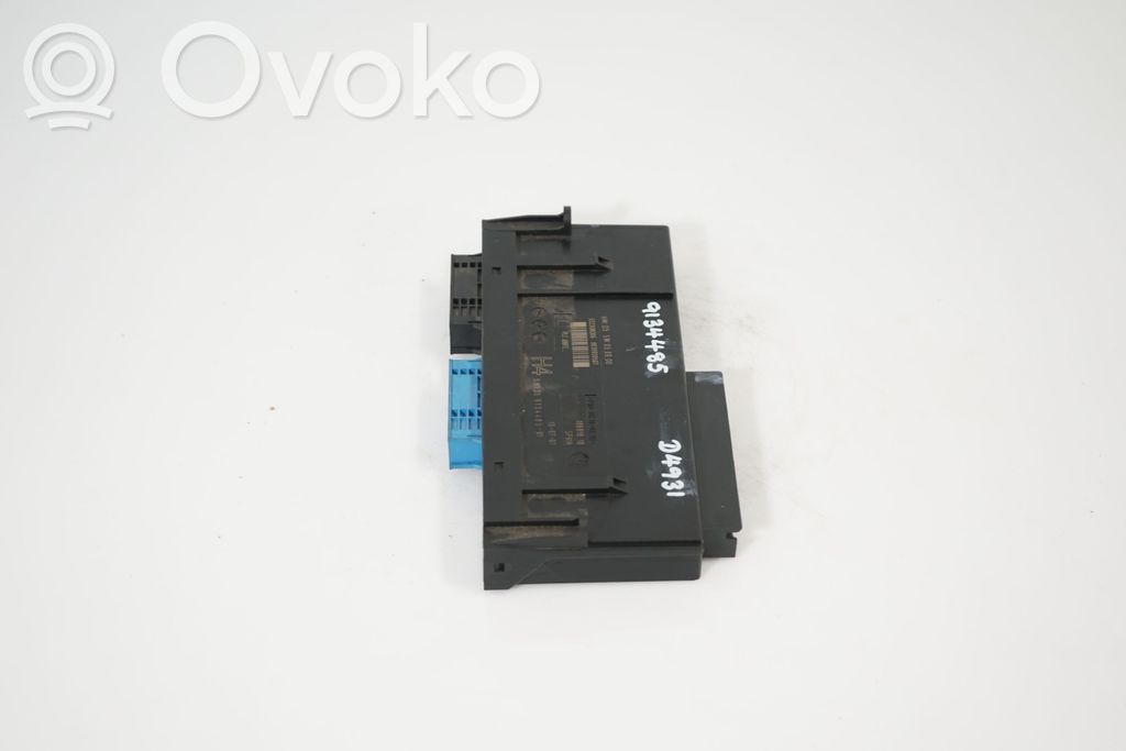 Comfort/convenience module (2)