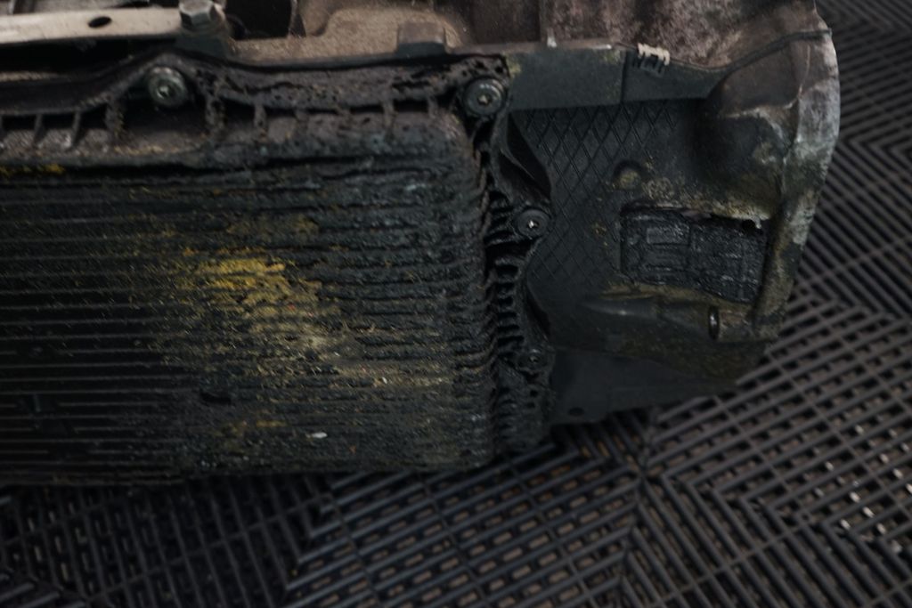 Automatic gearbox (15)