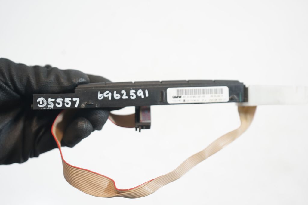 Seat heating switch (8)