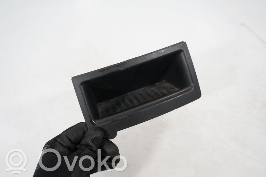 Glove box central console (6)