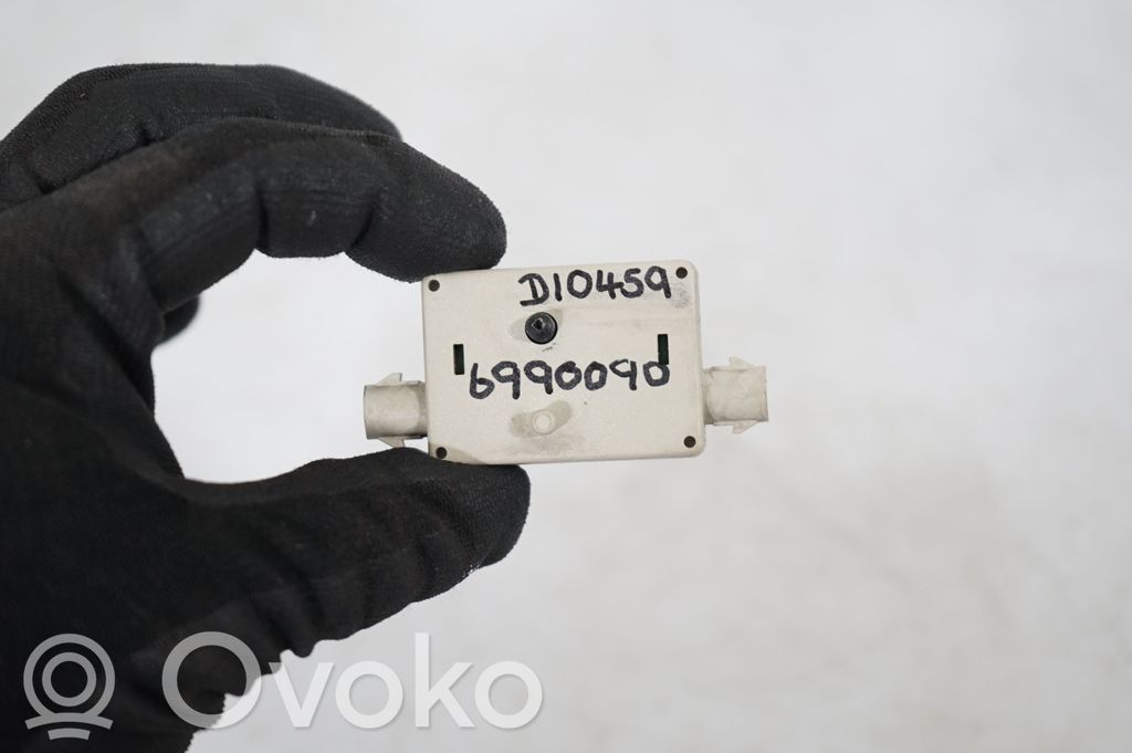 Aerial antenna amplifier (9)