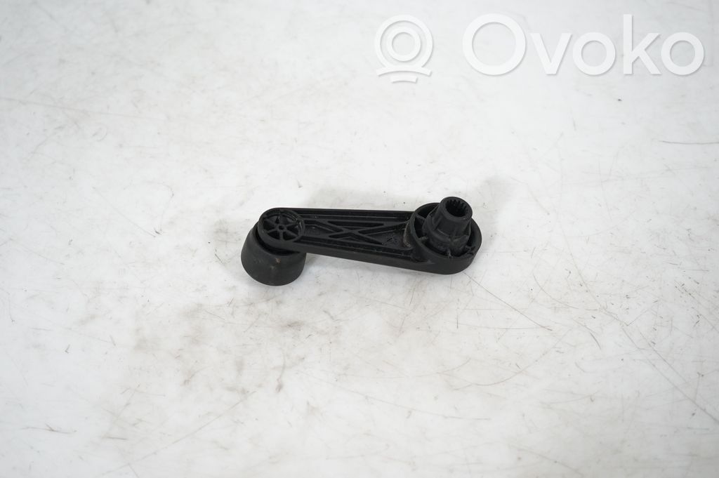 Rear door window winding handle (5)