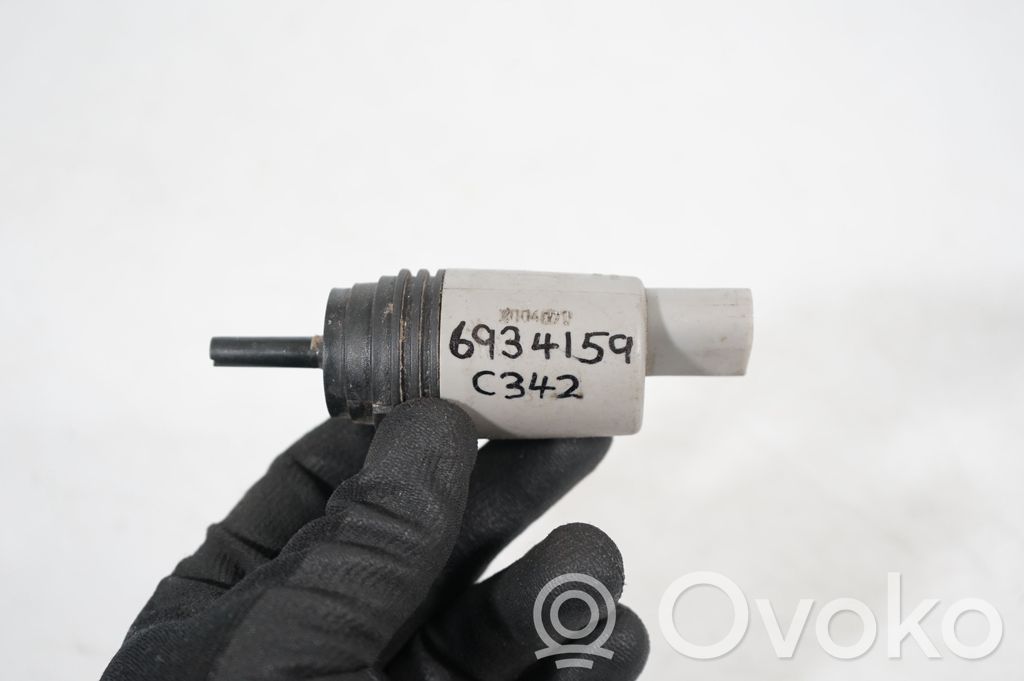 Windscreen/windshield washer pump (7)