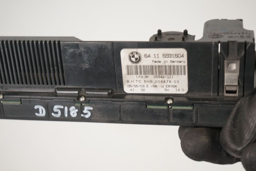 Climate control unit (7)