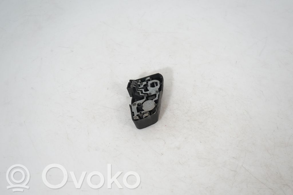 Tail light bulb cover holder (2)