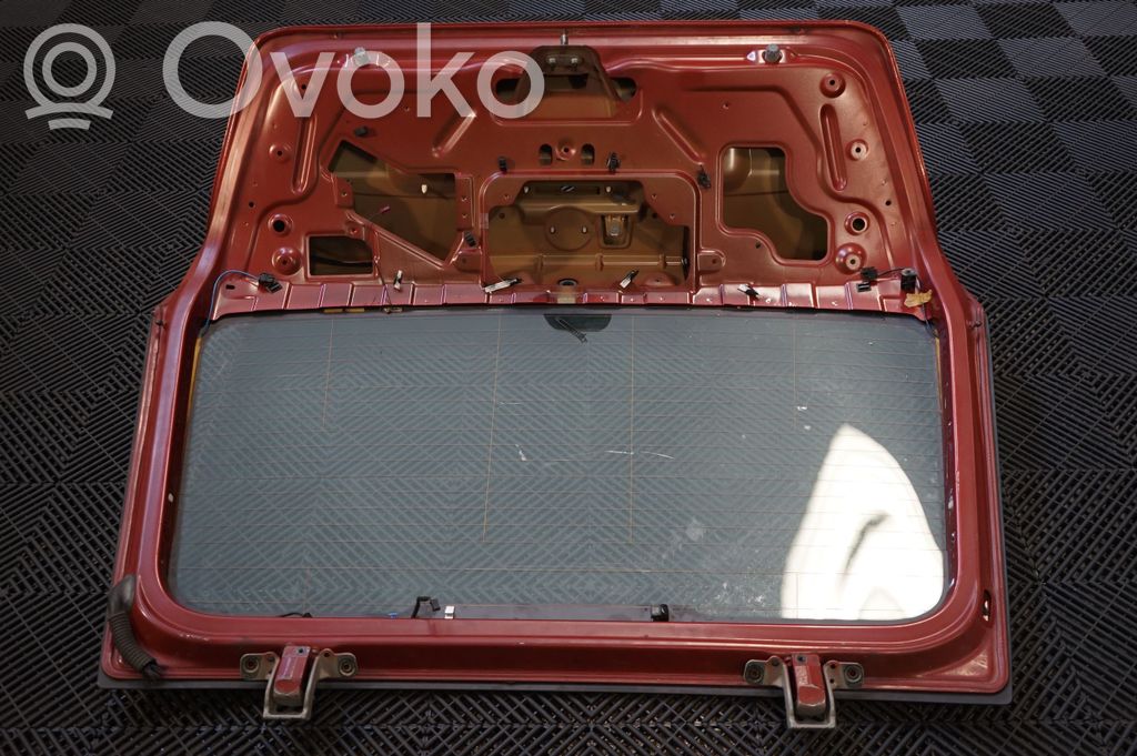 Tailgate/trunk/boot lid (5)