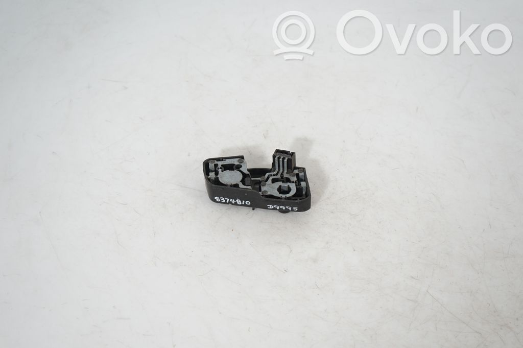 Tail light bulb cover holder