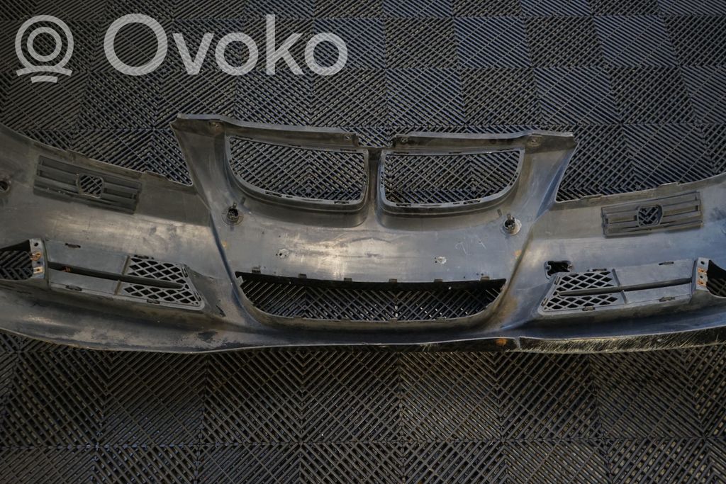Front bumper (4)