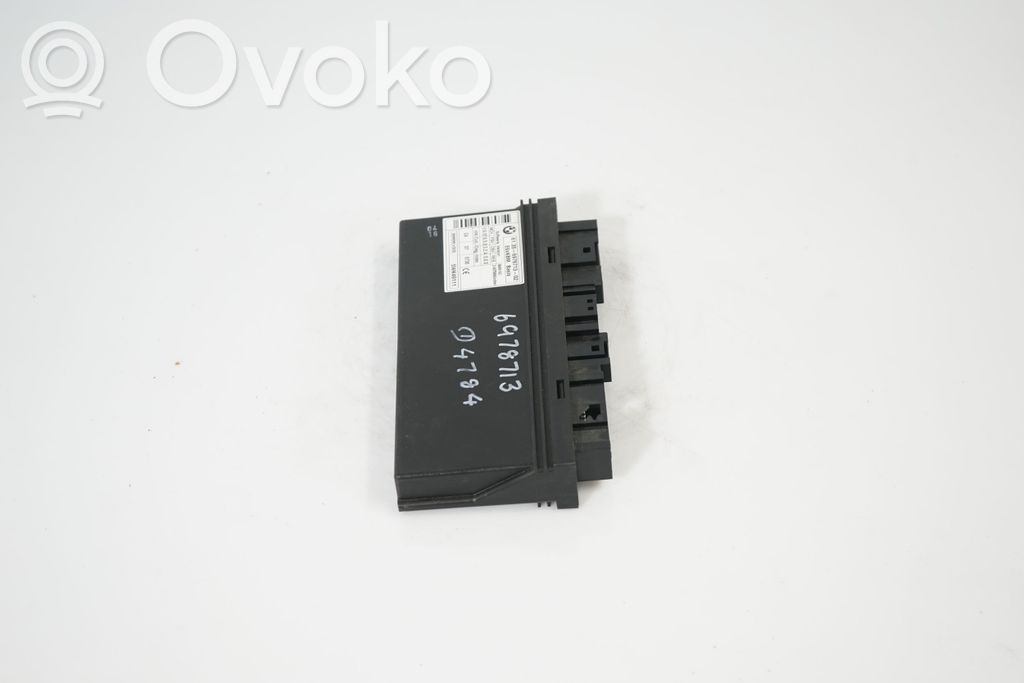 Comfort/convenience module (2)