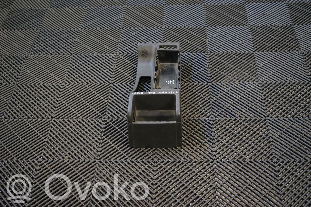 Center console (3)