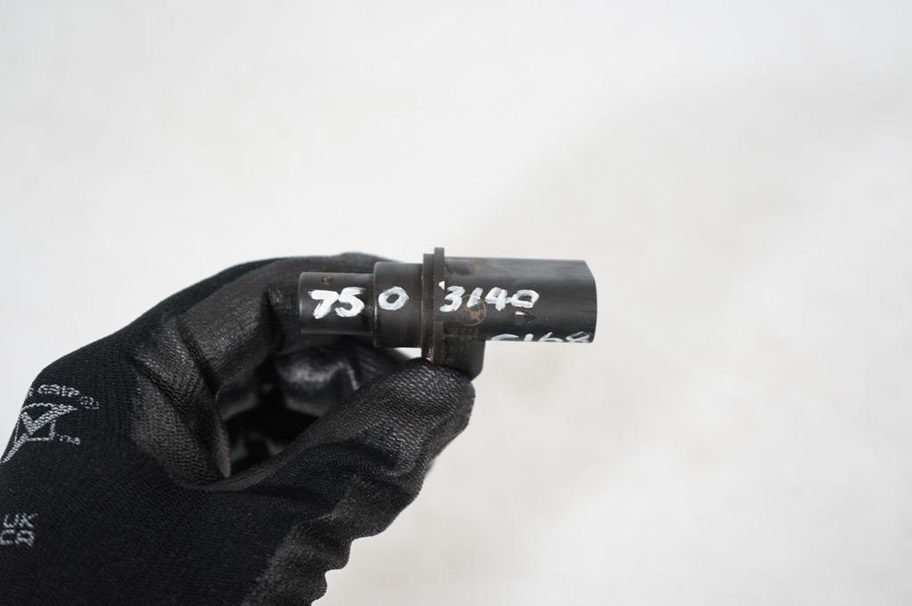 Crankshaft speed sensor (8)