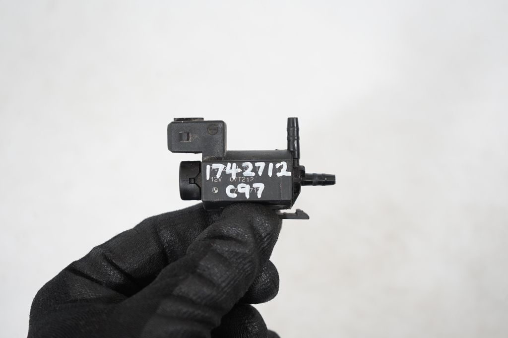 Turbo solenoid valve (8)