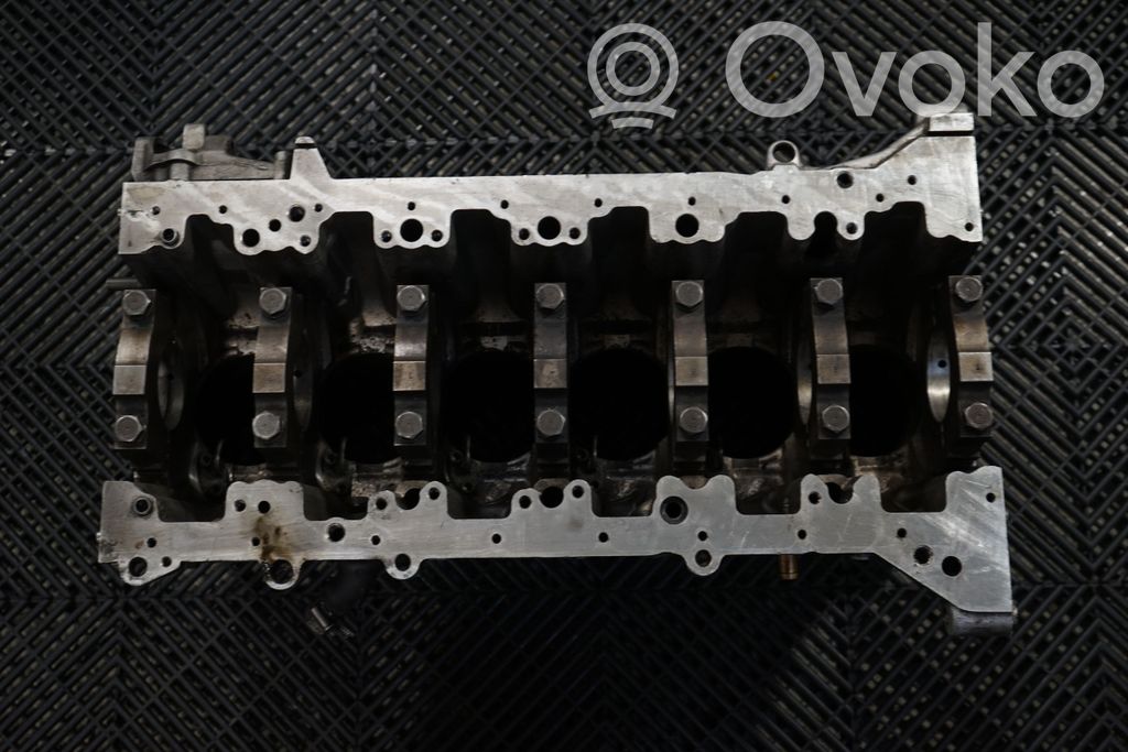 Engine (11)
