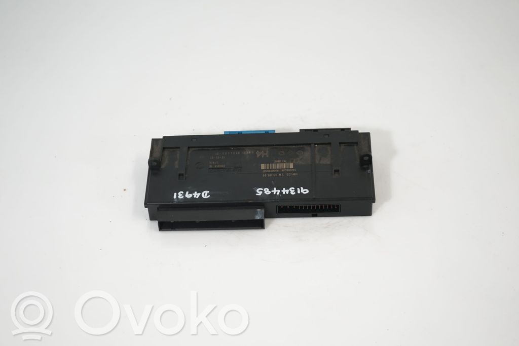 Comfort/convenience module (3)