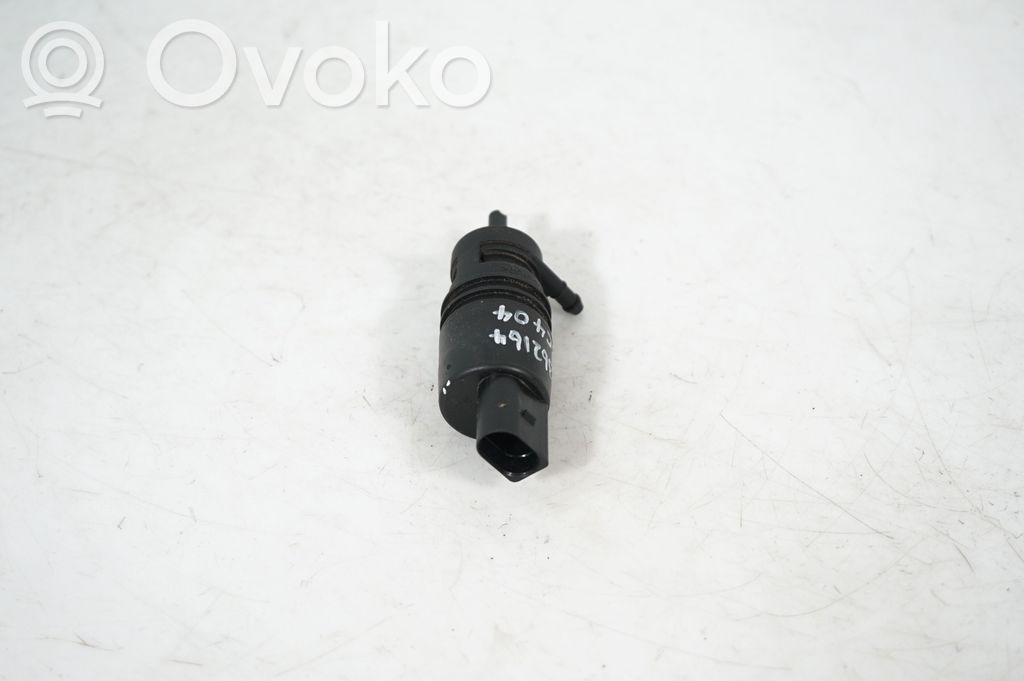Windscreen/windshield washer pump (4)