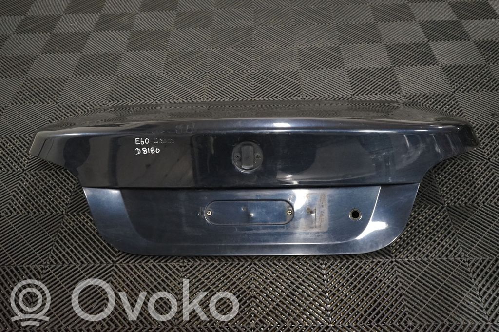 Tailgate/trunk/boot lid