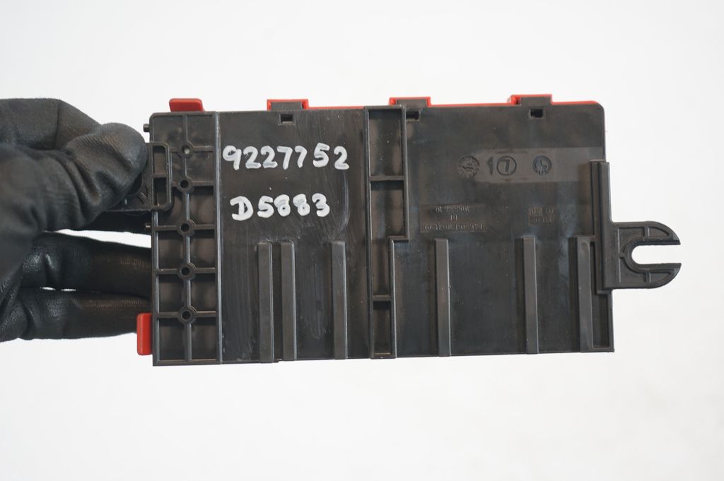 Positive wiring loom (8)