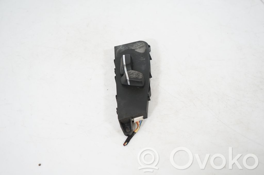 Seat control module (4)