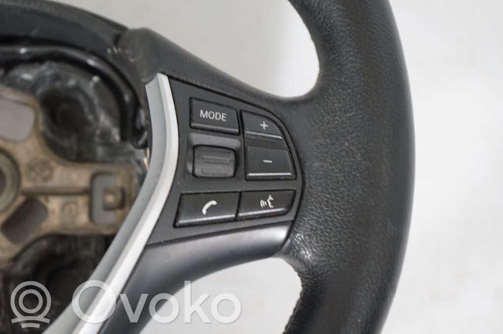 Steering wheel (6)