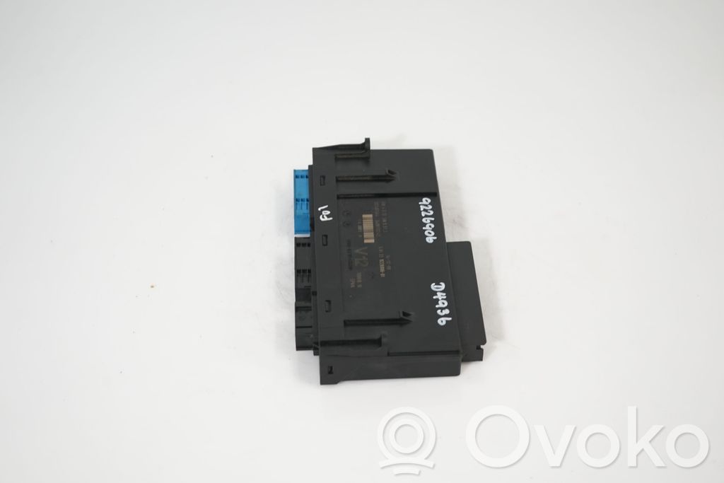 Comfort/convenience module (2)