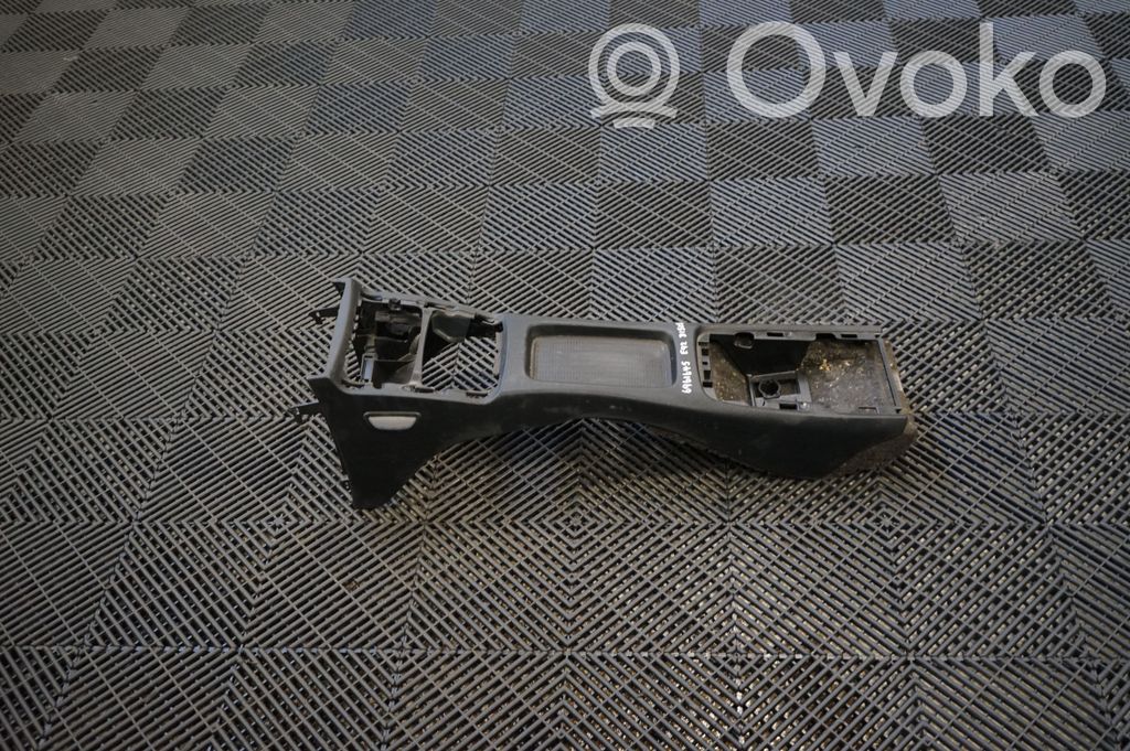 Center console (4)
