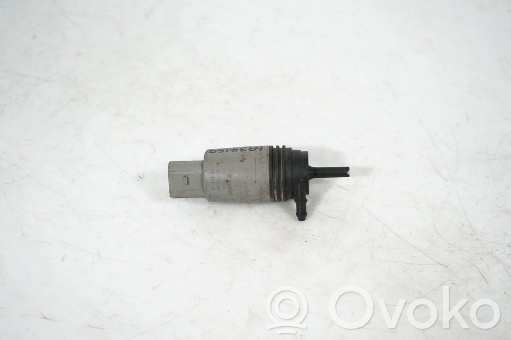 Windscreen/windshield washer pump (3)