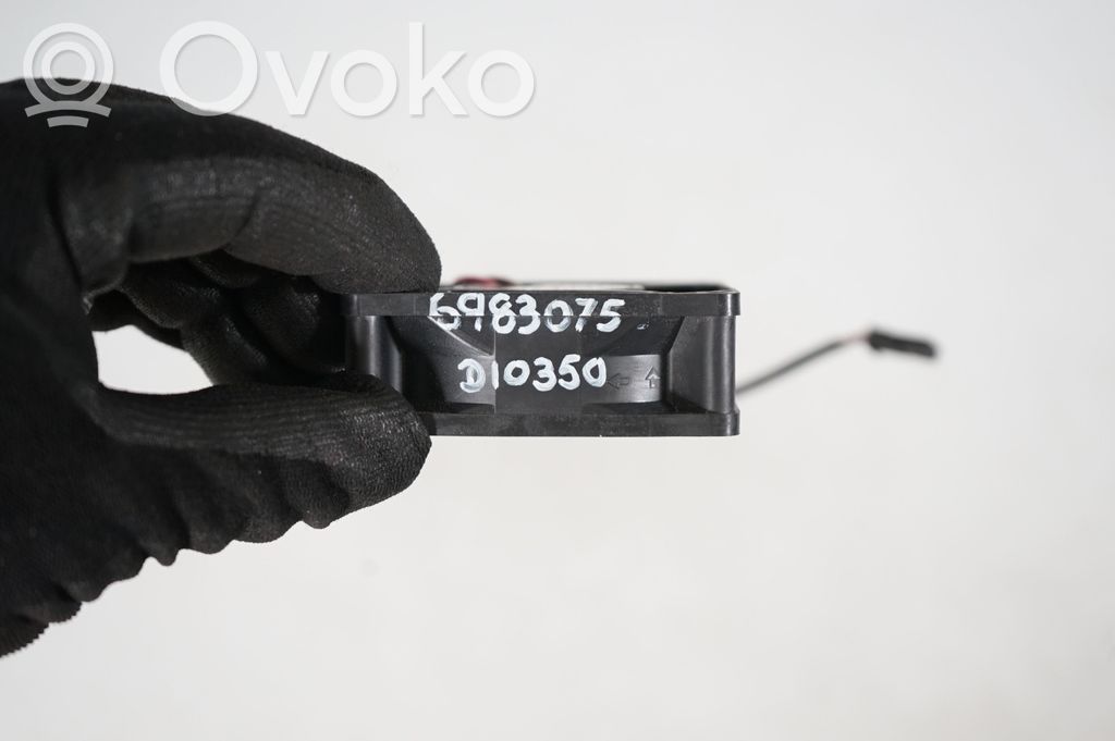 Engine control unit/module fan (8)