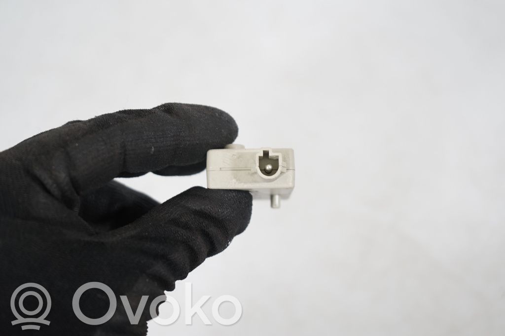 Aerial antenna amplifier (8)