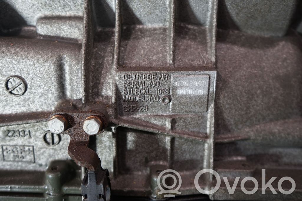 Automatic gearbox (10)