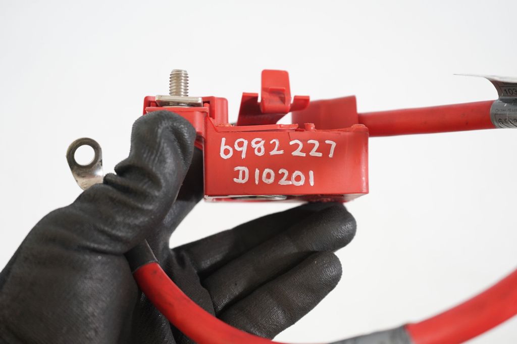 Positive cable (battery) (9)