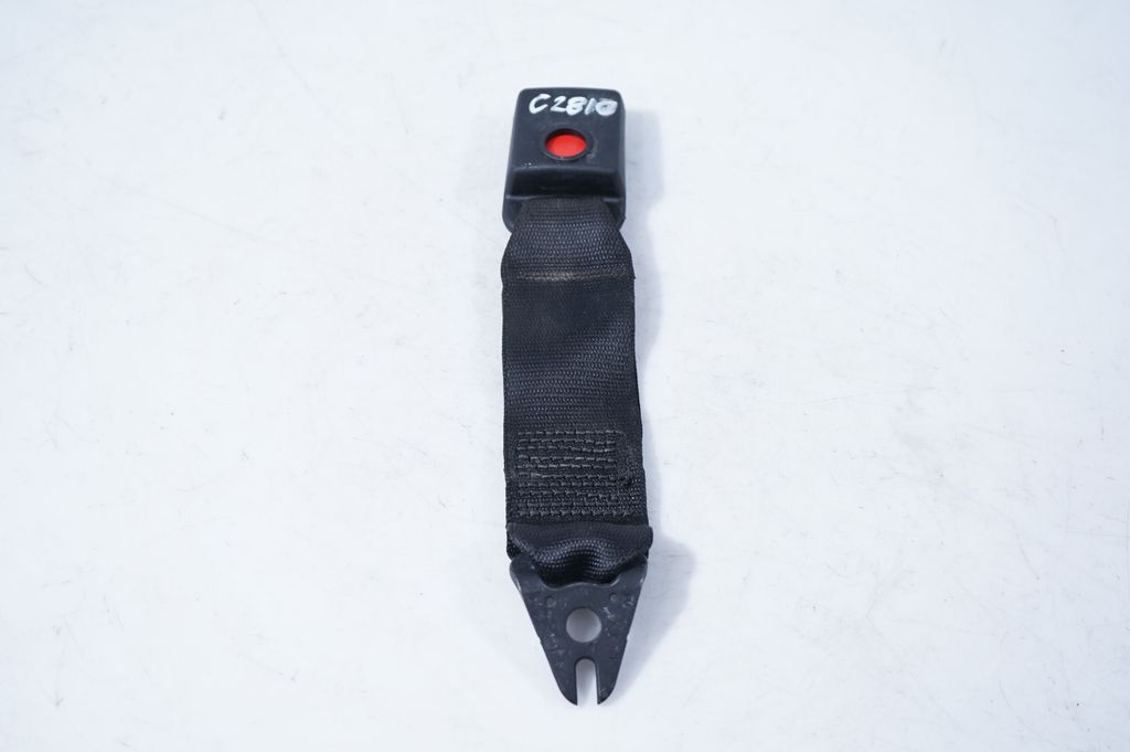 Rear seatbelt buckle (2)