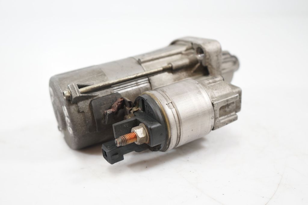 Starter motor (7)