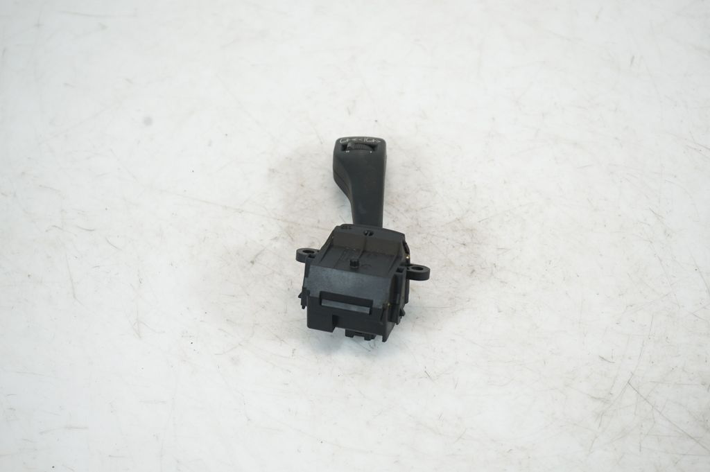 Wiper control stalk (4)