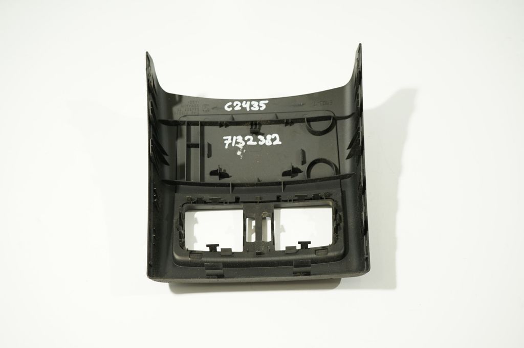 Other center console (tunnel) element (6)