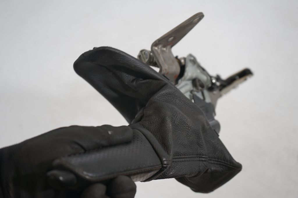 Hand brake/parking brake motor (7)