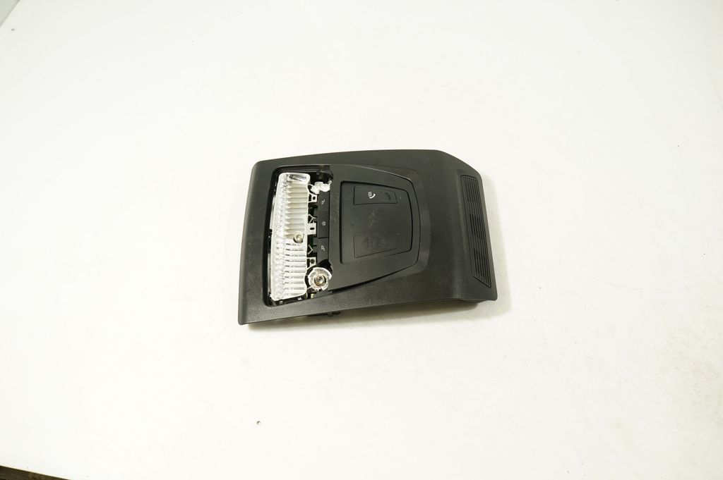 Front seat light (4)