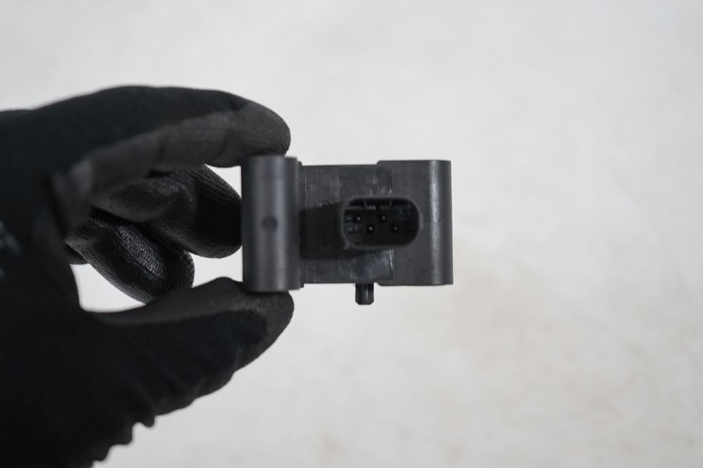 Airbag deployment crash/impact sensor (6)