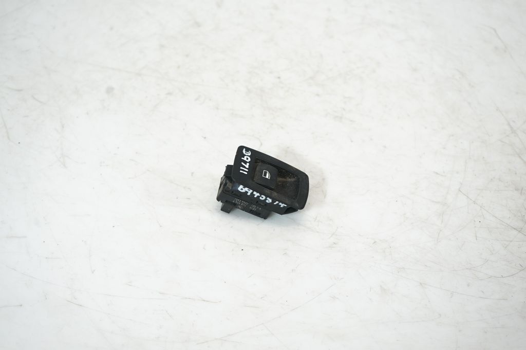 Electric window control switch (4)